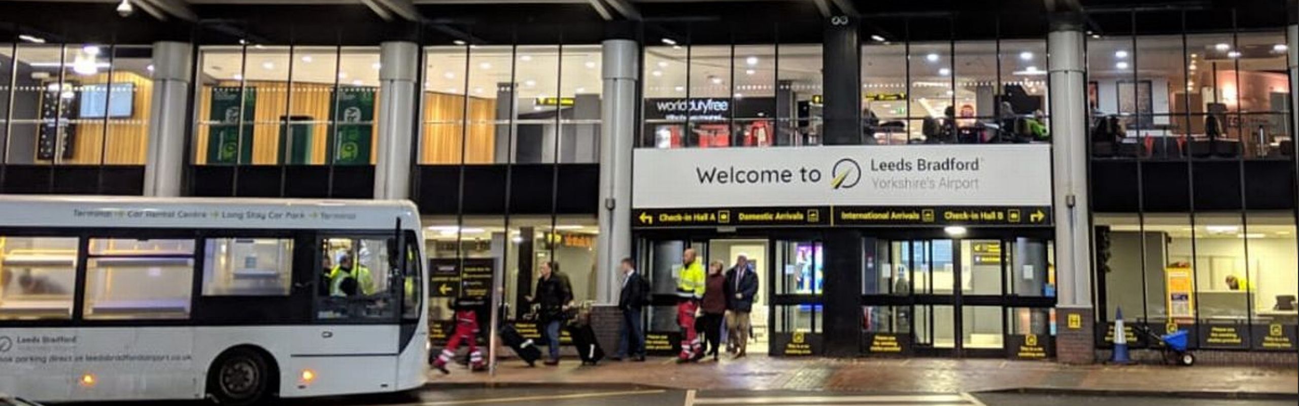 Leeds Bradford Airport Transfer Chauffeur Service